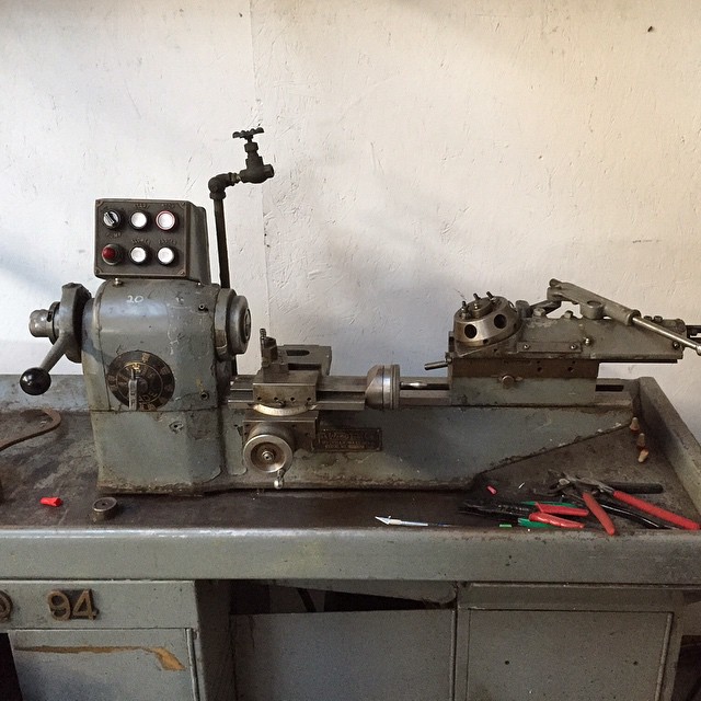 Oops..... I got another lathe. Decadent yes, but look how cute it is! I hope to set it up for detail work, bushings and the like. The real challenge will be resisting the urge to repaint and restore it.
