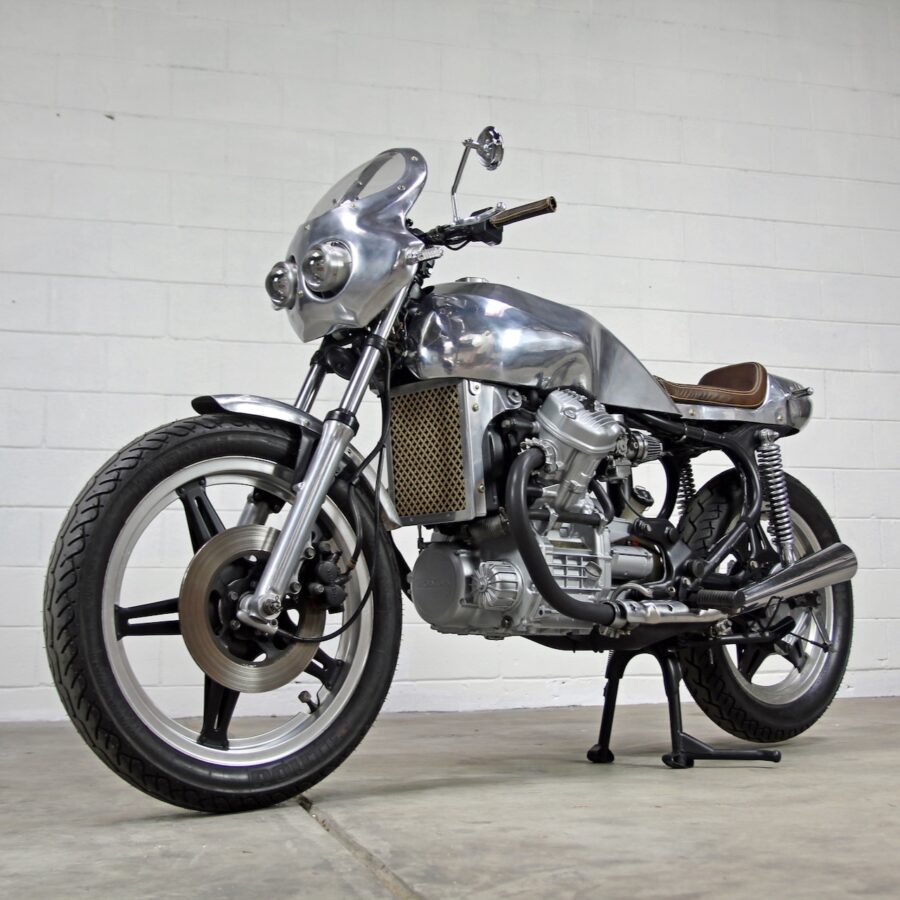 Cachet Racer