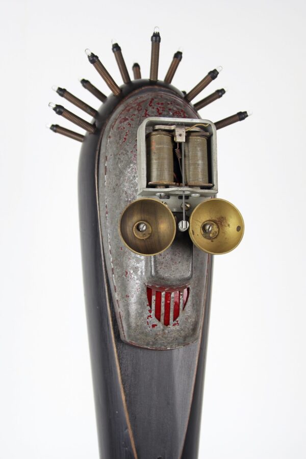Cause For Alarm - photo 3 of 10, kinetic sculpture by Nemo Gould