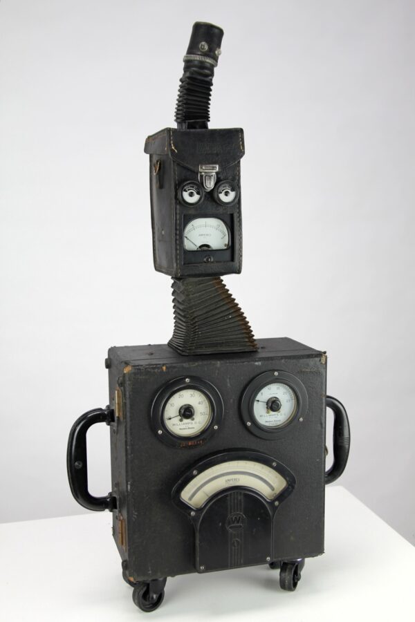 Head Case #2 - photo 1 of 4, kinetic sculpture by Nemo Gould