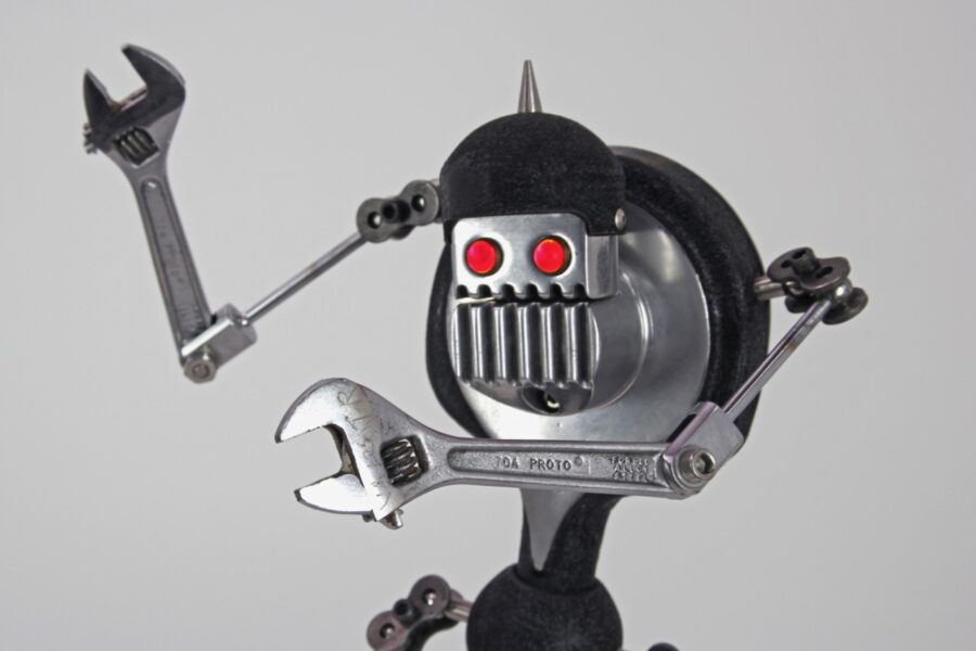 The Henchman - photo 4 of 5, kinetic sculpture by Nemo Gould