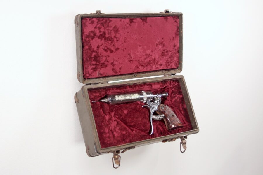 Moneyshot Series - photo 1 of 7, kinetic sculpture by Nemo Gould