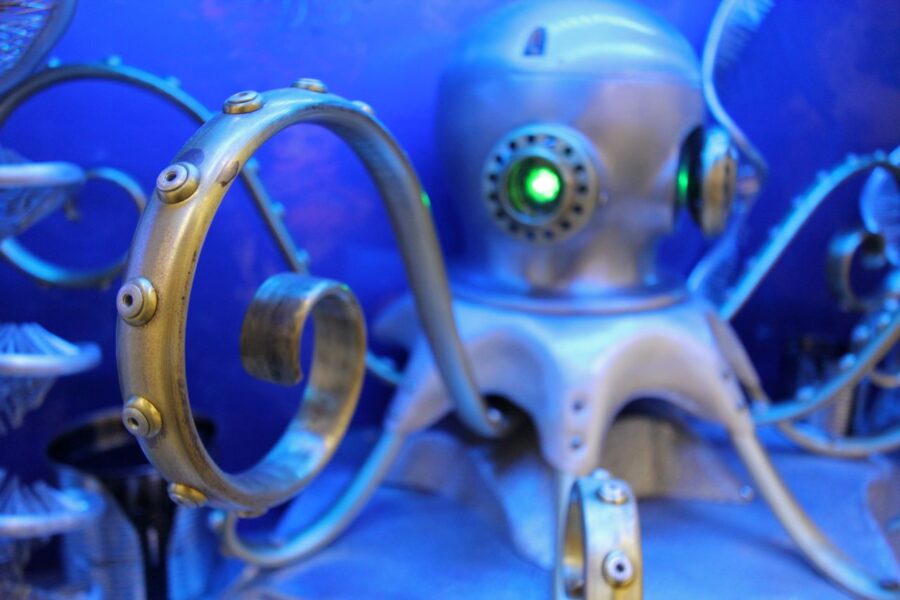 Octopus for Monterey Bay Aquarium - photo 4 of 5, kinetic sculpture by Nemo Gould