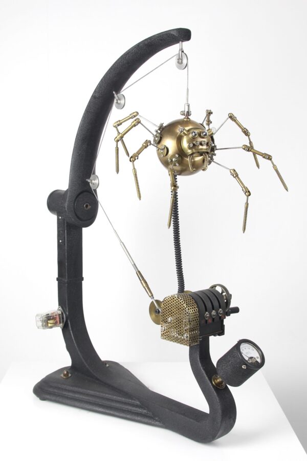 Webcrawler - photo 5 of 7, kinetic sculpture by Nemo Gould